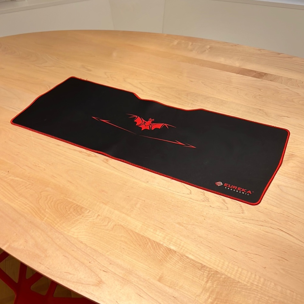 Eureka Ergonomic Neoprene Extra Long Gaming PC Game Mouse Pad Like New